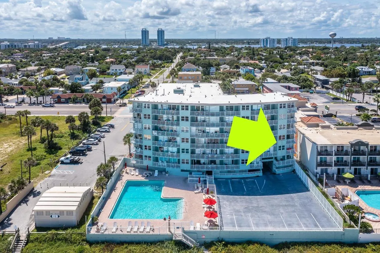 Direct Oceanfront Private Balcony Tiki King Bed Apartamento Daytona Beach Estados Unidos da América